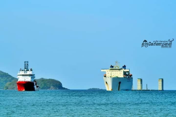 Uppuveli Beach House Trincomalee Bagian luar foto